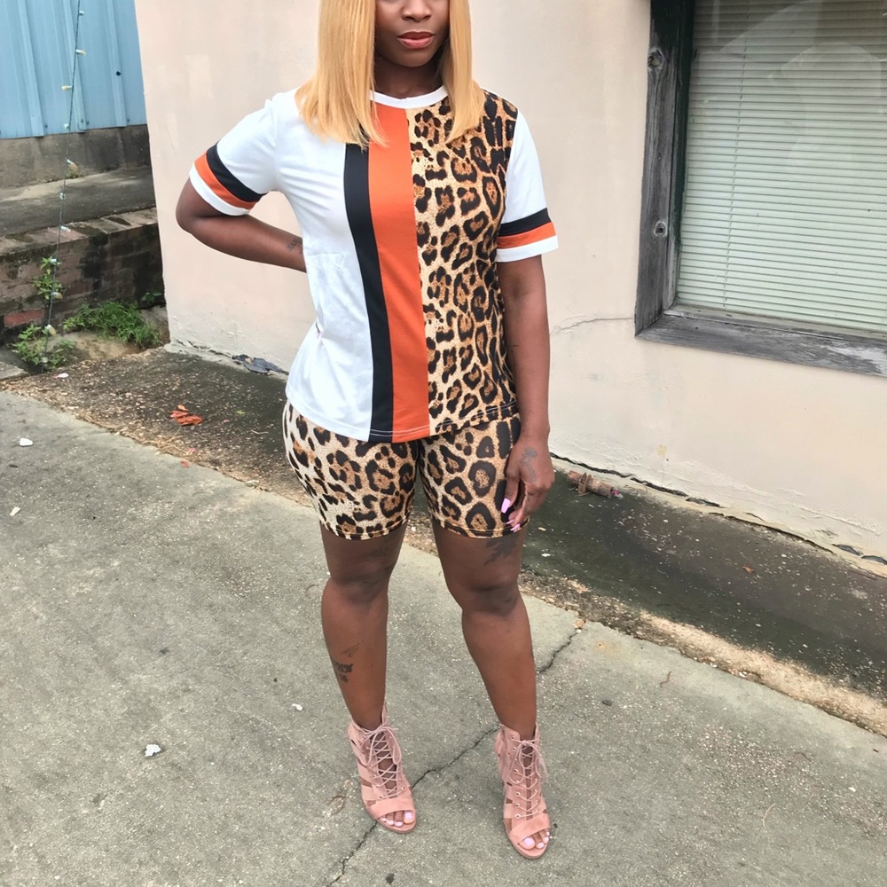SHEIN Leopard 2 Piece Biker Shorts Set Sz L